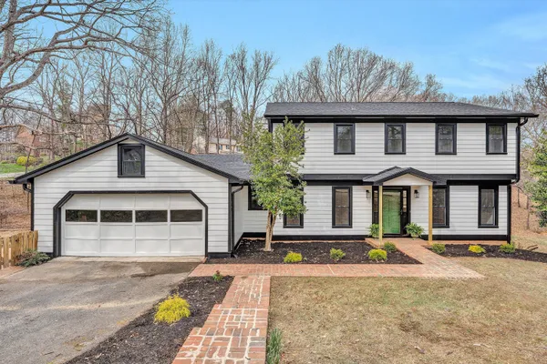 $629,000 | 2825 Fairway Forest Drive, Salem, VA 24153