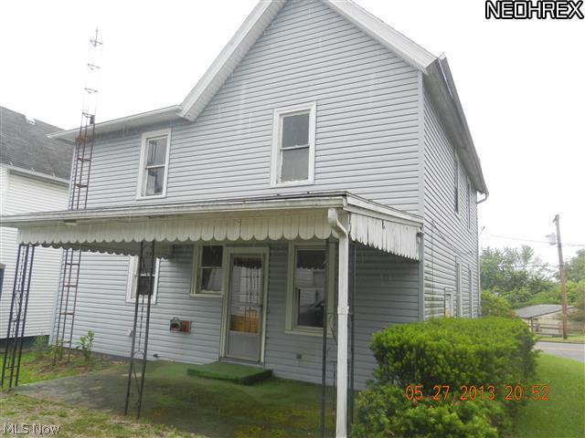 850 Cherry Road Northwest Massillon, OH 44647 - Photo 2 of 10 Gallery Image 2