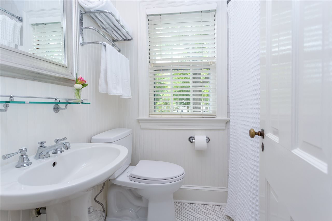 2803 Anderson Drive Raleigh, NC 27608 - Photo 22 of 30 Photo 22