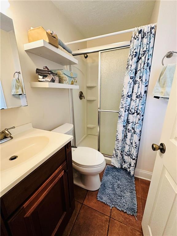 560 North Elm Street Butler, PA 16001 - Photo 12 of 22 Gallery Image 12