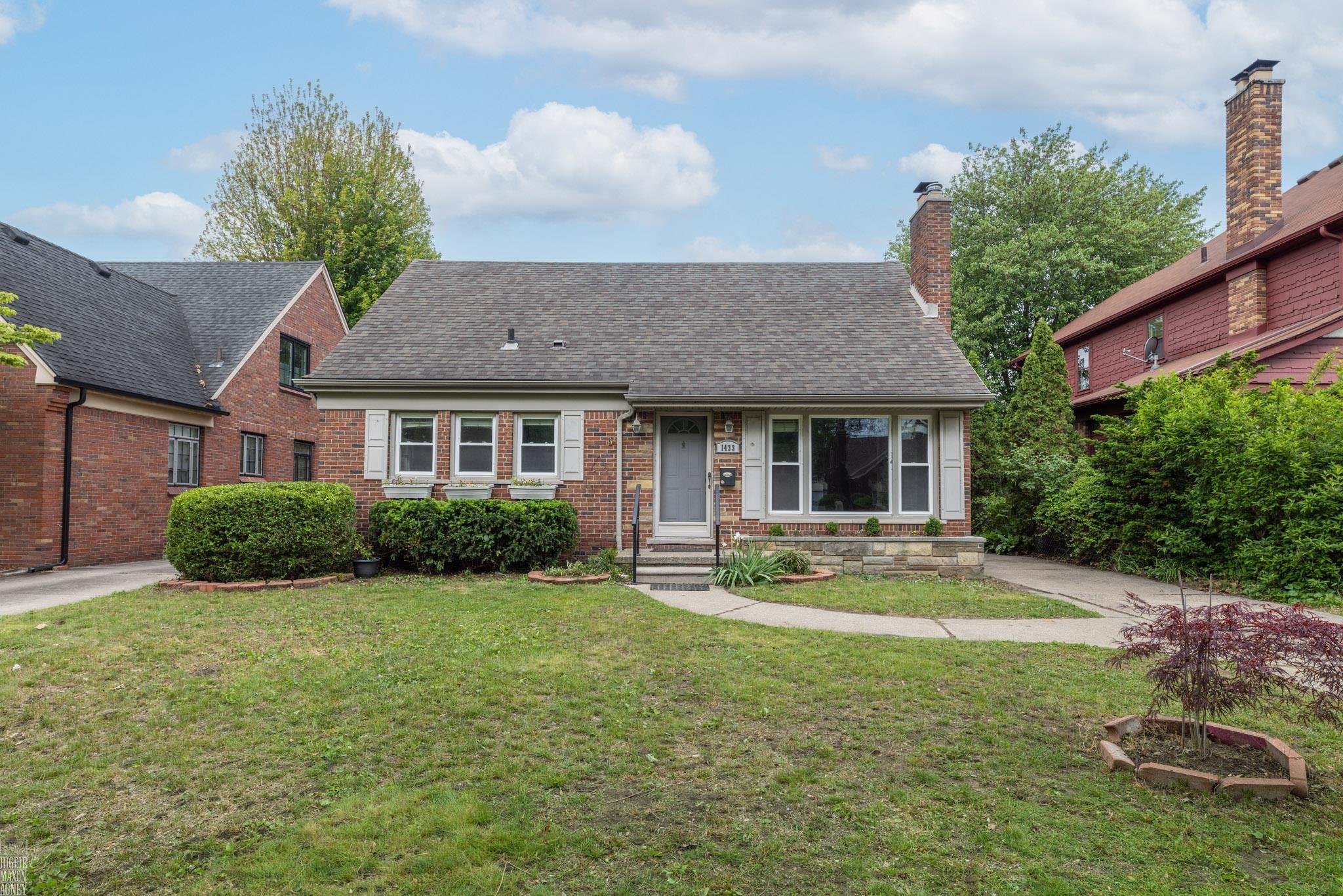 1433 Harvard Road Grosse Pointe, MI 48230 - Photo 36 of 38
