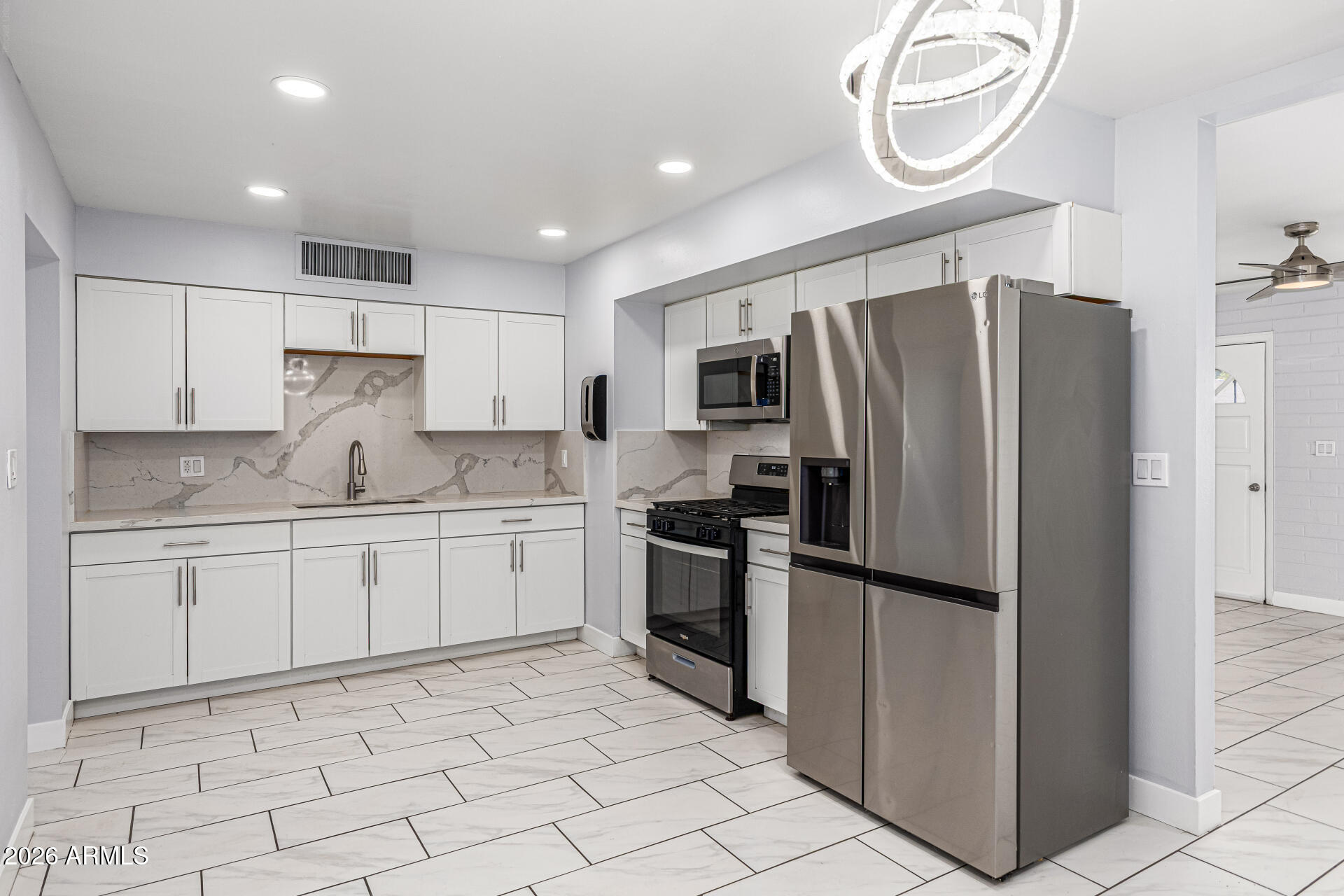4938 West McLellan Road Glendale, AZ 85301 - Photo 10 of 28 10-McLellan