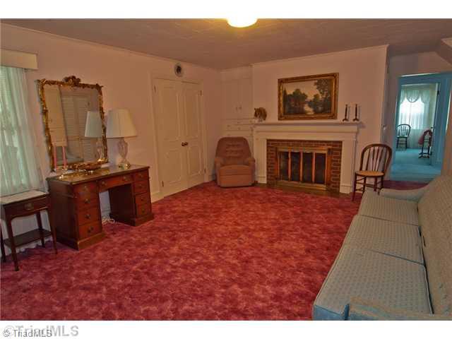 1160 Hauser Road Lewisville, NC 27023 - Photo 4 of 8 Den/Family/Great Room.