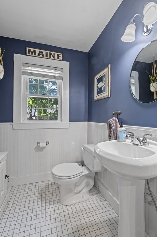 21 Lodge Road Swampscott, MA 01907 - Photo 15 of 34 Gallery Image 15