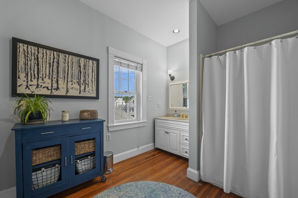 21 Lodge Road Swampscott, MA 01907 - Photo 18 of 34 Gallery Image 18