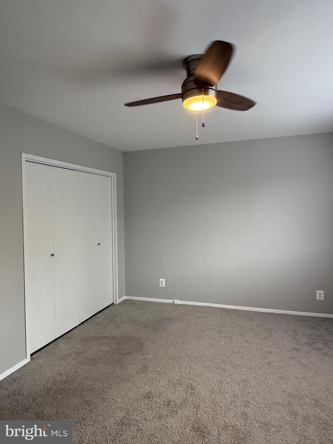 8601 Manchester Road, Unit 513 Silver Spring, MD 20901 - Photo 12 of 22 an empty room