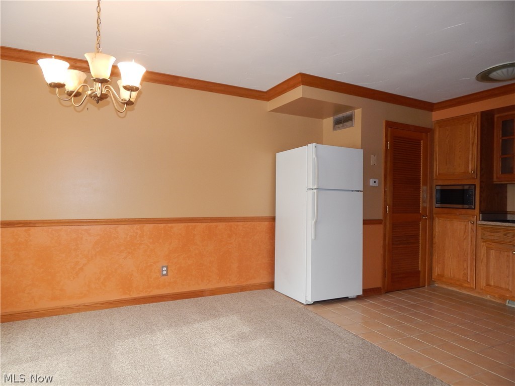 7385 Fox Mill Road, Unit 32D Mentor, OH 44060 - Photo 13 of 23 Gallery Image 13