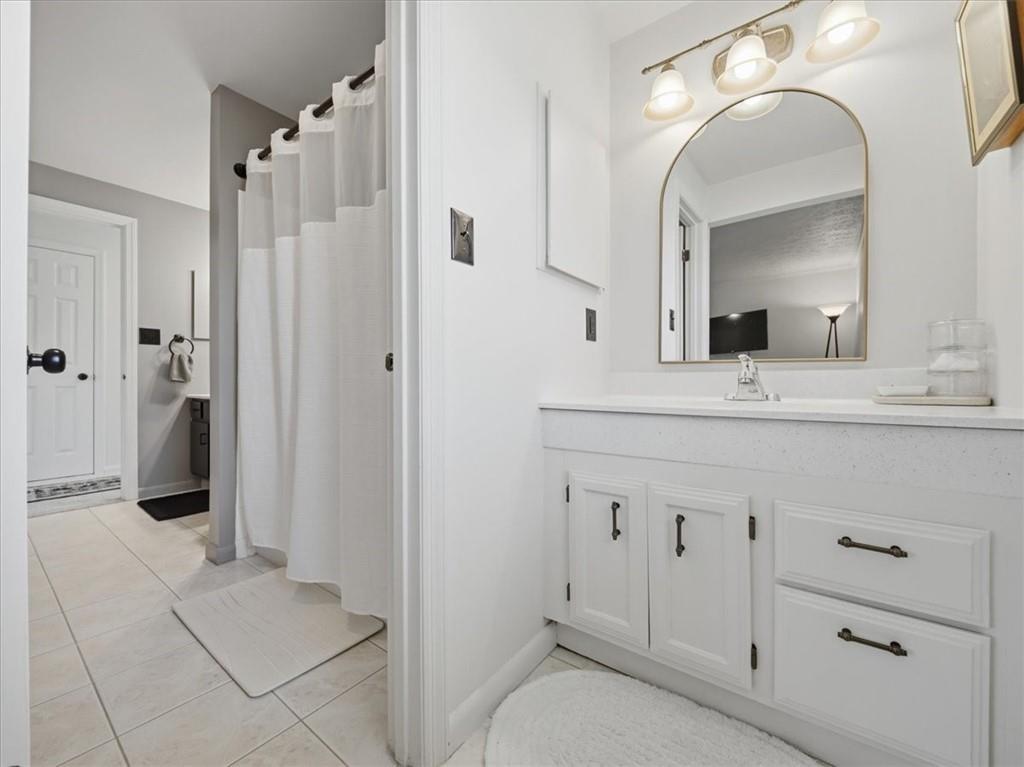 3073 Raintree Drive Gibsonia, PA 15044 - Photo 15 of 24 Jack and jill