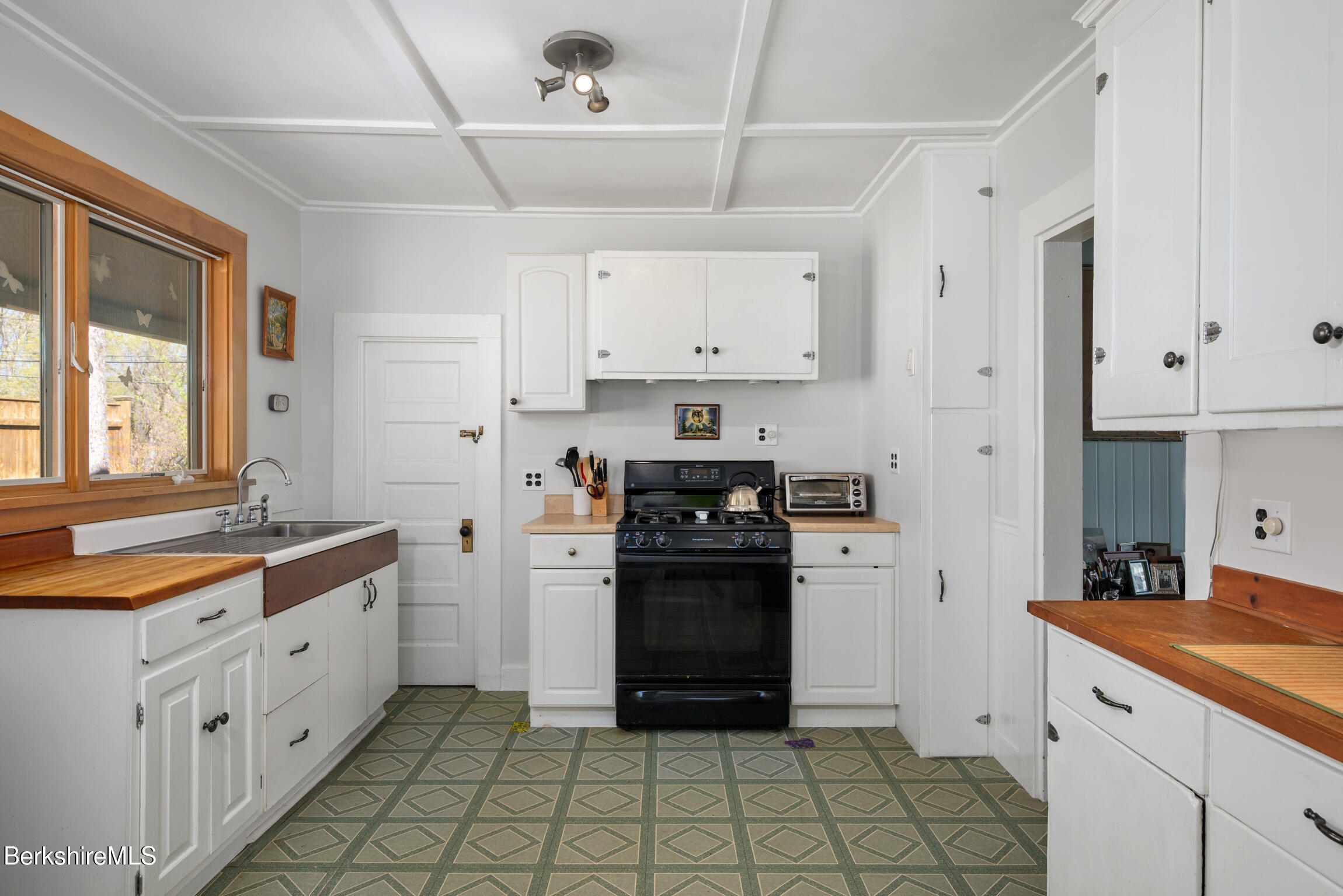 1201 Green River Road Williamstown, MA 01267 - Photo 11 of 39 1201-G.R.Rd-11