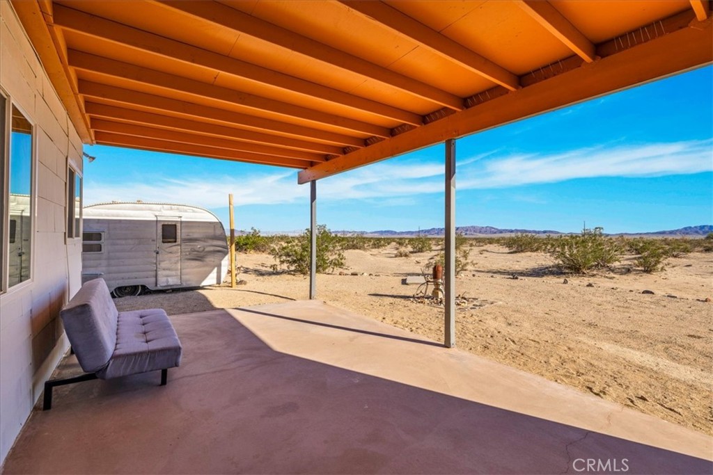 84753 Eddie Albert Road Twentynine Palms, CA 92277 - Photo 52 of 52 a view of a terrace