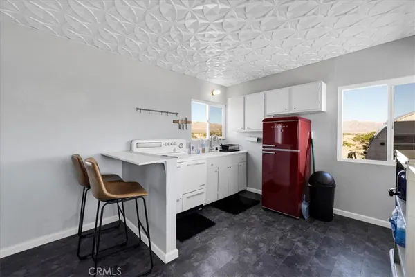 a view of utility room with washer and dryer