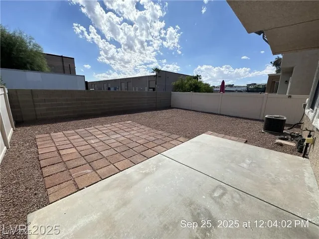 $1,687 | 6639 Tumbleweed Ridge Lane, Unit 102, Henderson, NV 89011