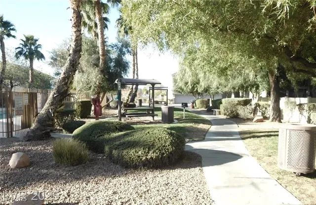 $1,687 | 6639 Tumbleweed Ridge Lane, Unit 102, Henderson, NV 89011