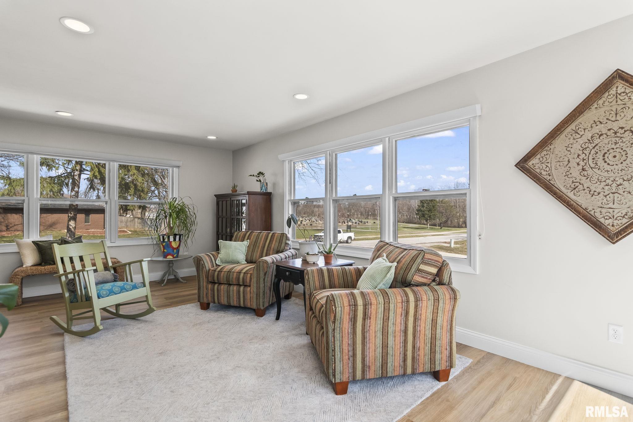 730 West Walnut Street Chatham, IL 62629 - Photo 16 of 39
