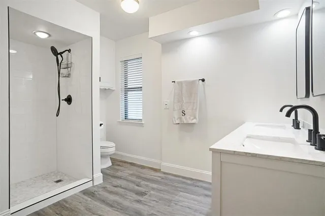 $425,000 | 1000 Forest Trail Court, Euless, TX 76039