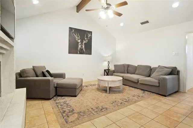 $425,000 | 1000 Forest Trail Court, Euless, TX 76039