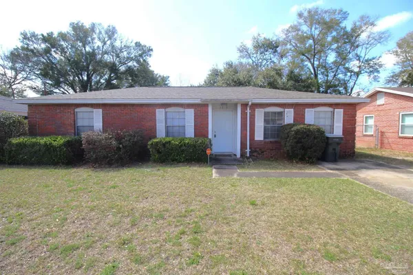 $1,425 | 3219 Fresno Avenue, Pensacola, FL 32526