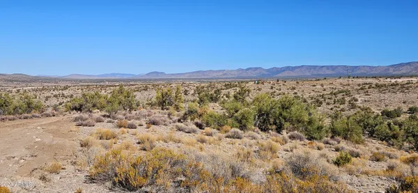 $29,850 | Xxxx East Xxxx E Pipeline Road, Kingman, AZ 86401