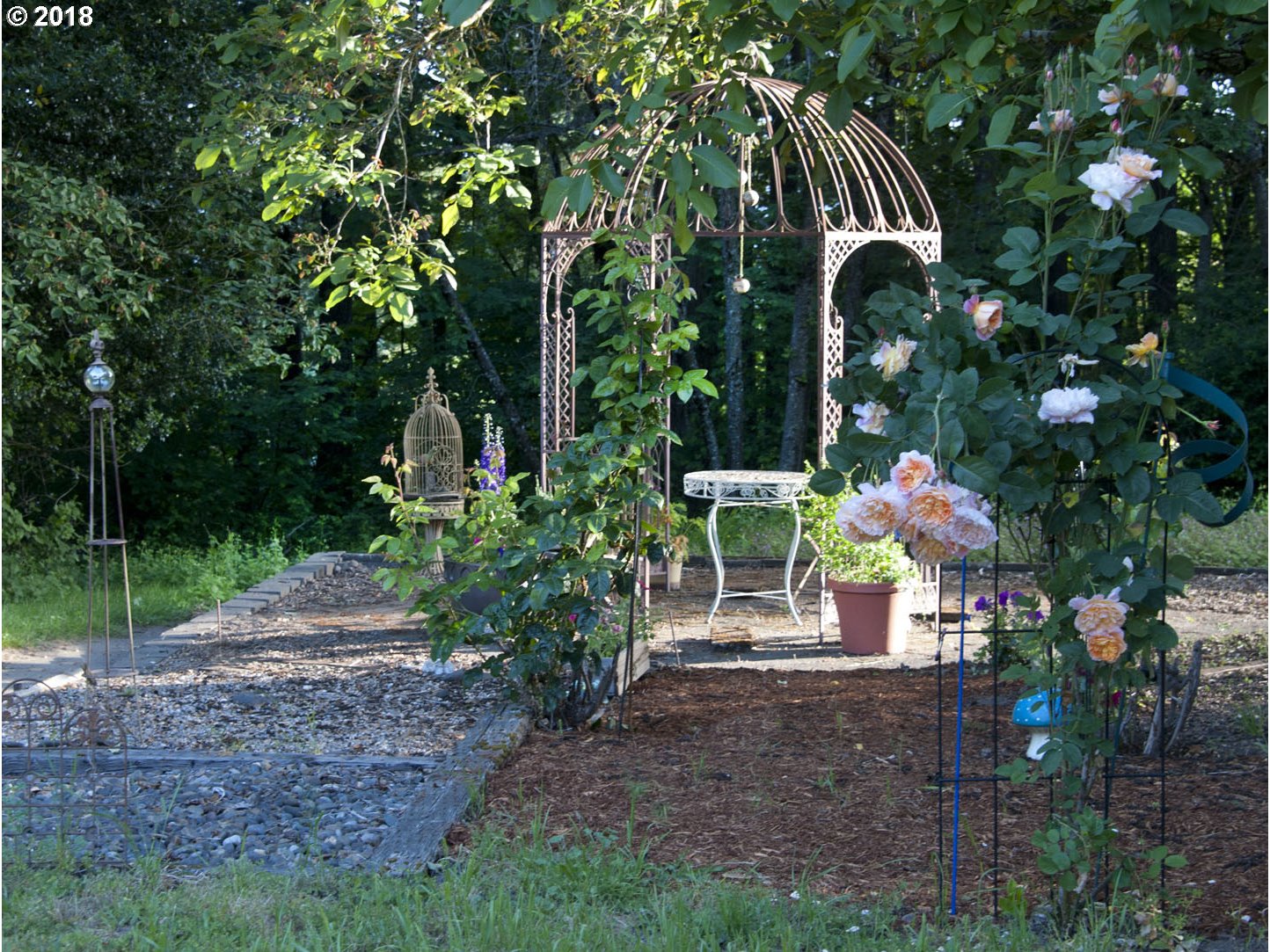 5735 Southwest Brugger Street Portland, OR 97219 - Photo 18 of 18 Gazebo