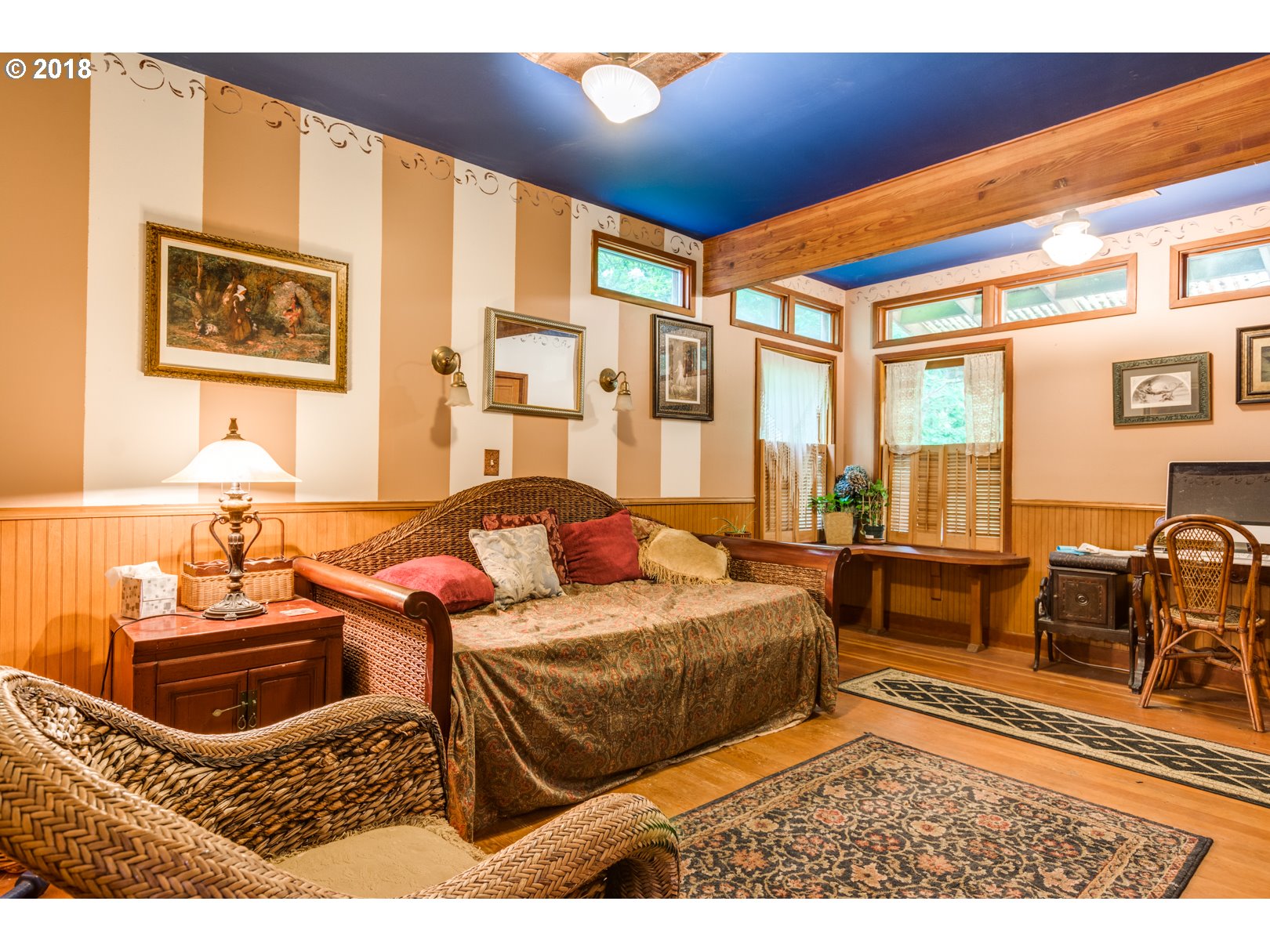 5735 Southwest Brugger Street Portland, OR 97219 - Photo 5 of 18 Bedroom, Primary