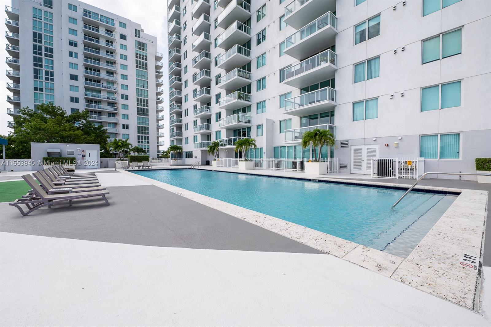 1871 Northwest S River Dr Unit A02  