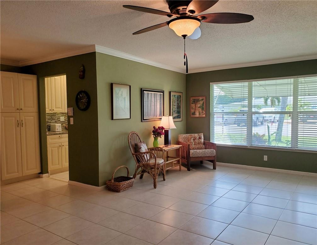 565 High Point Drive, Unit B Delray Beach, FL 33445 - Photo 25 of 33 Photo 25