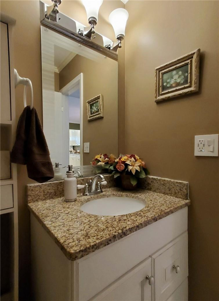 565 High Point Drive, Unit B Delray Beach, FL 33445 - Photo 30 of 33 Photo 30