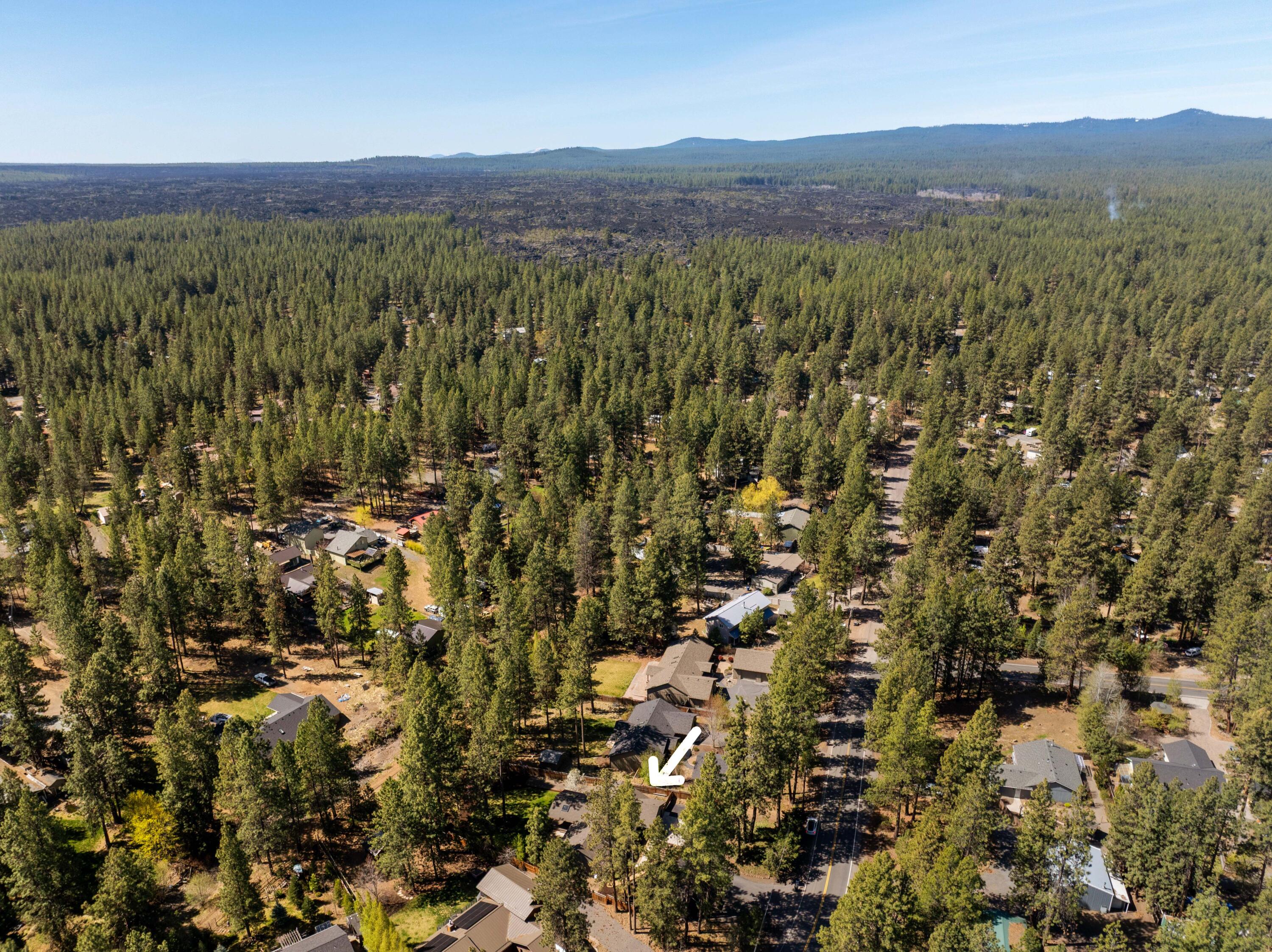 19041 Baker Road Bend, OR 97702 - Photo 37 of 45 03-Aerial