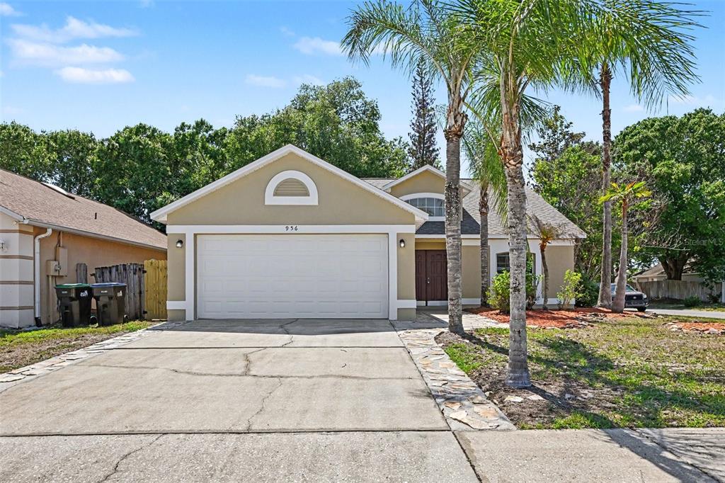 956 Old Barn Road Orlando, FL 32825 - Photo 1 of 24