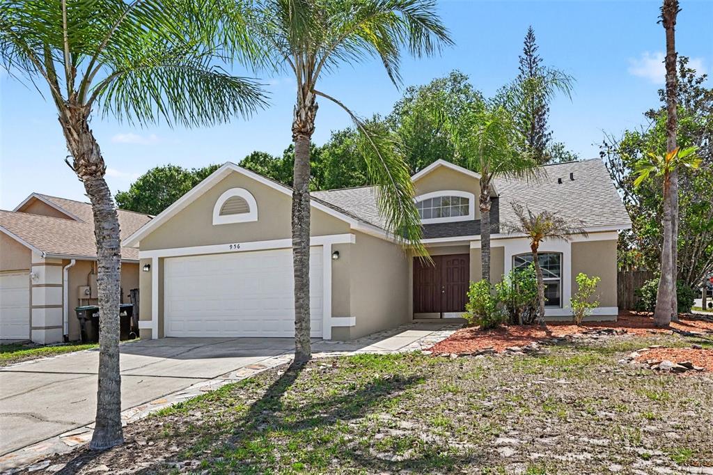 956 Old Barn Road Orlando, FL 32825 - Photo 2 of 24