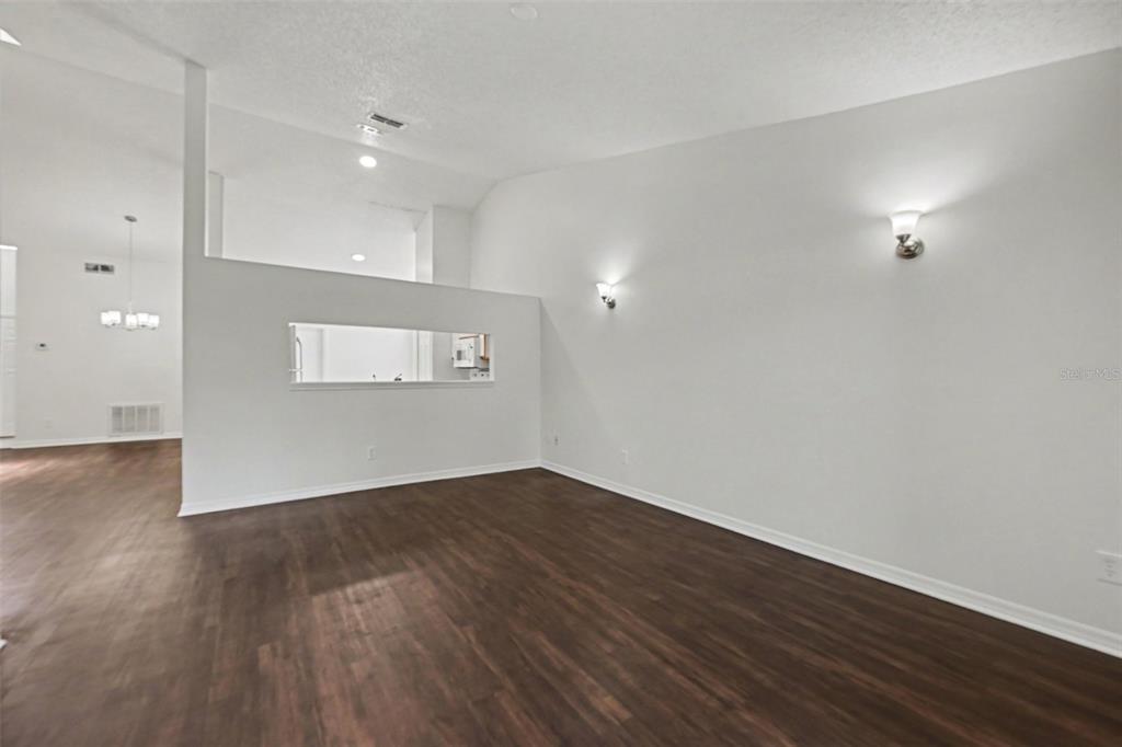 956 Old Barn Road Orlando, FL 32825 - Photo 6 of 24