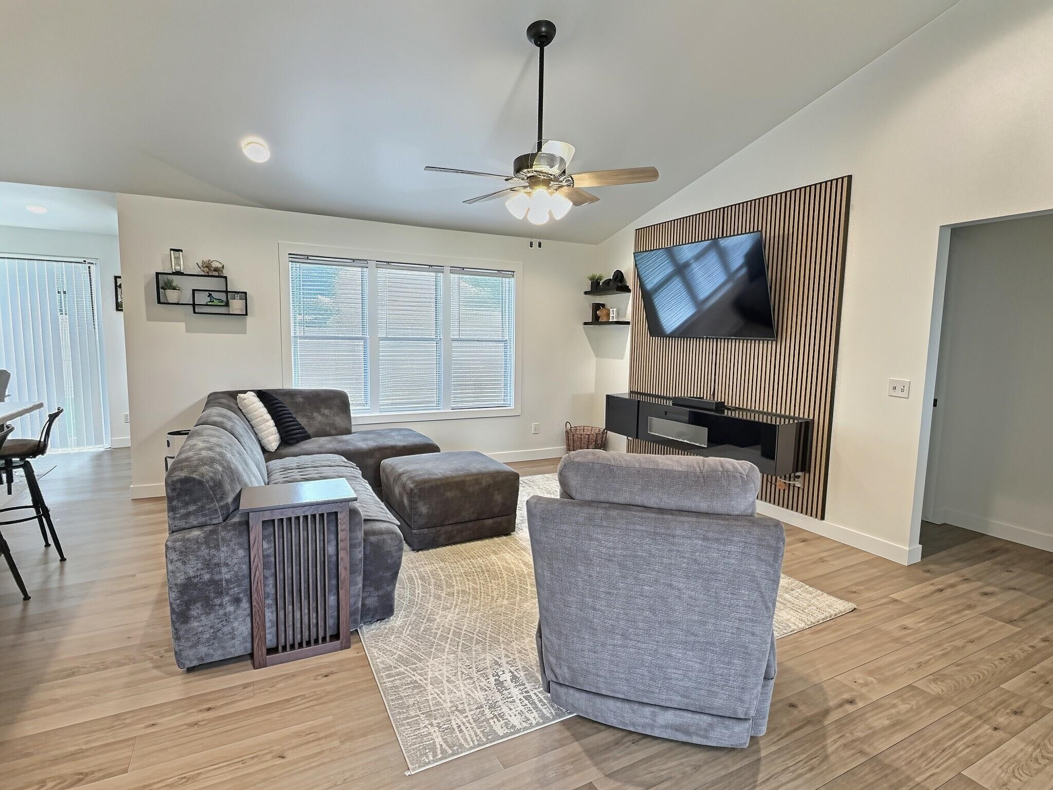 336 Village Lane Ripon, WI 54971 - Photo 5 of 29