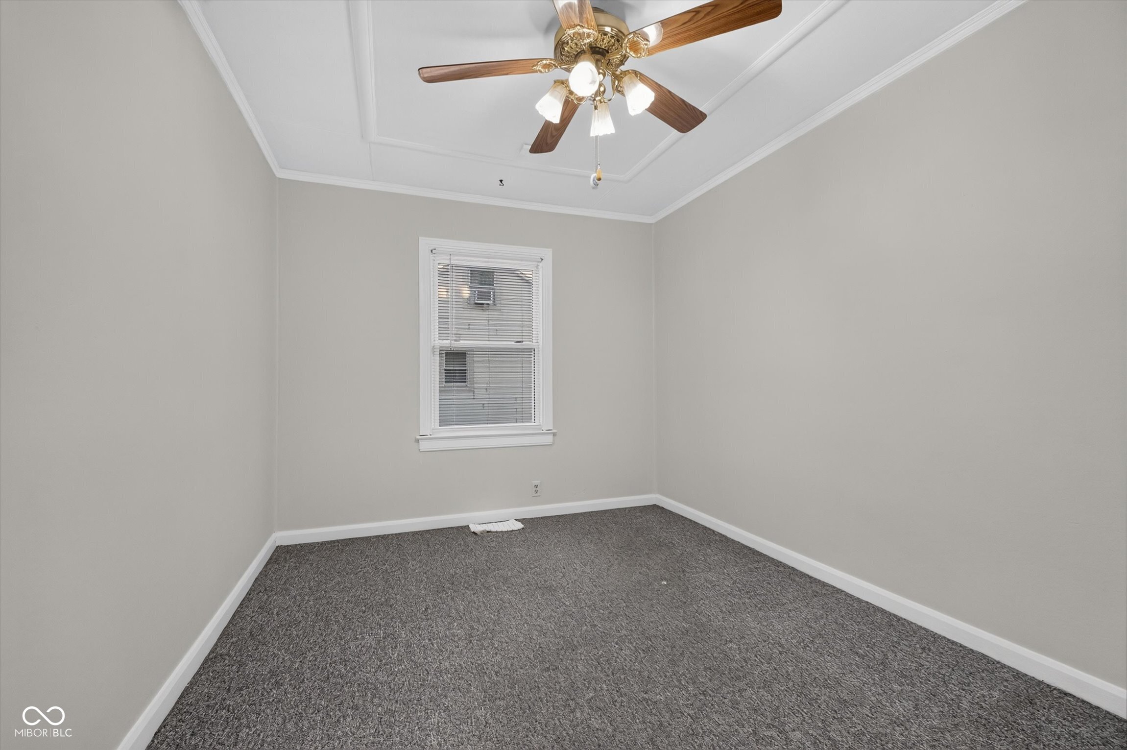 345 Burbank Road Indianapolis, IN 46219 - Photo 17 of 28 Gallery Image 17