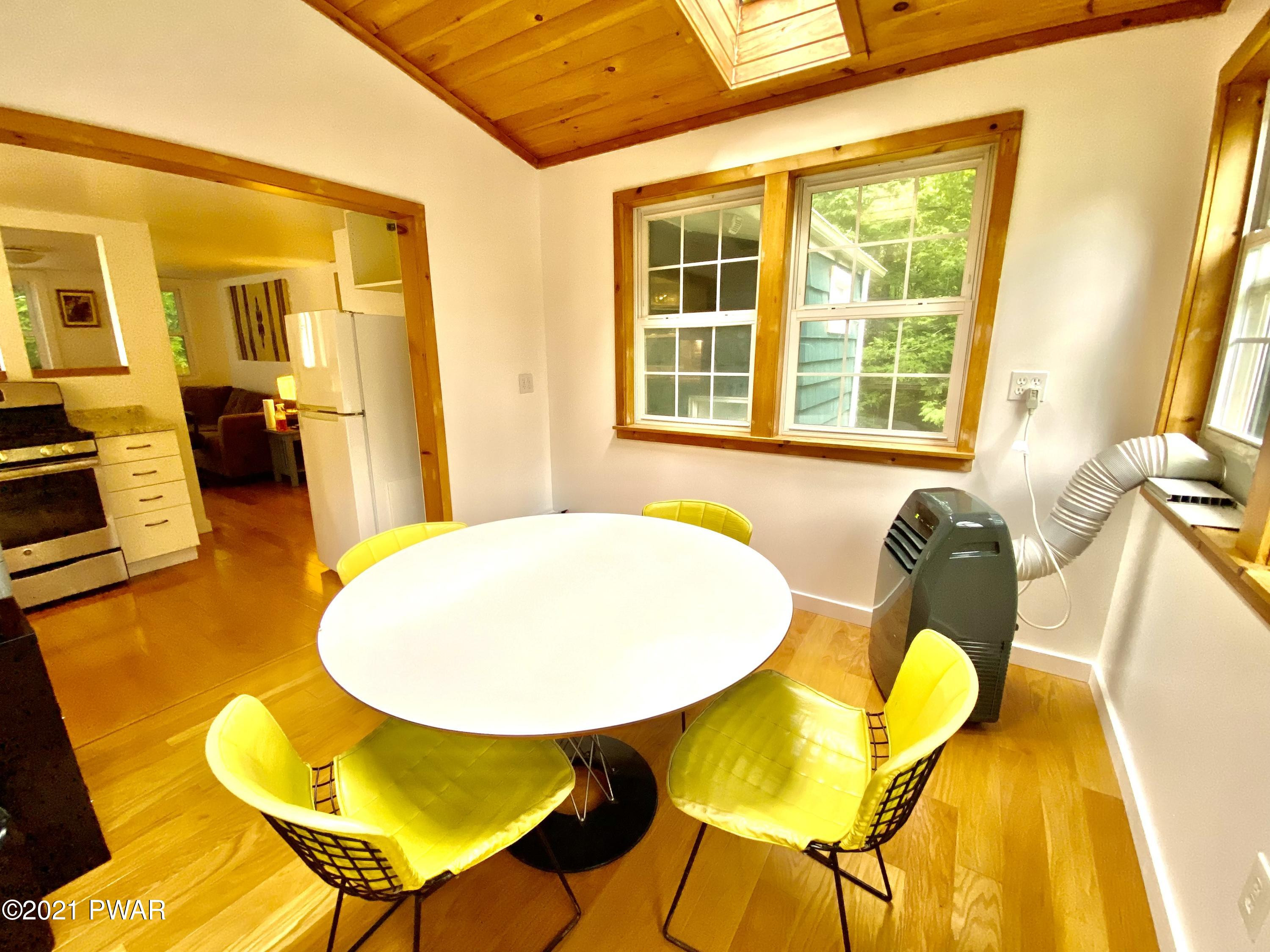 129 Deep Brook Road Milford, PA 18337 - Photo 11 of 26