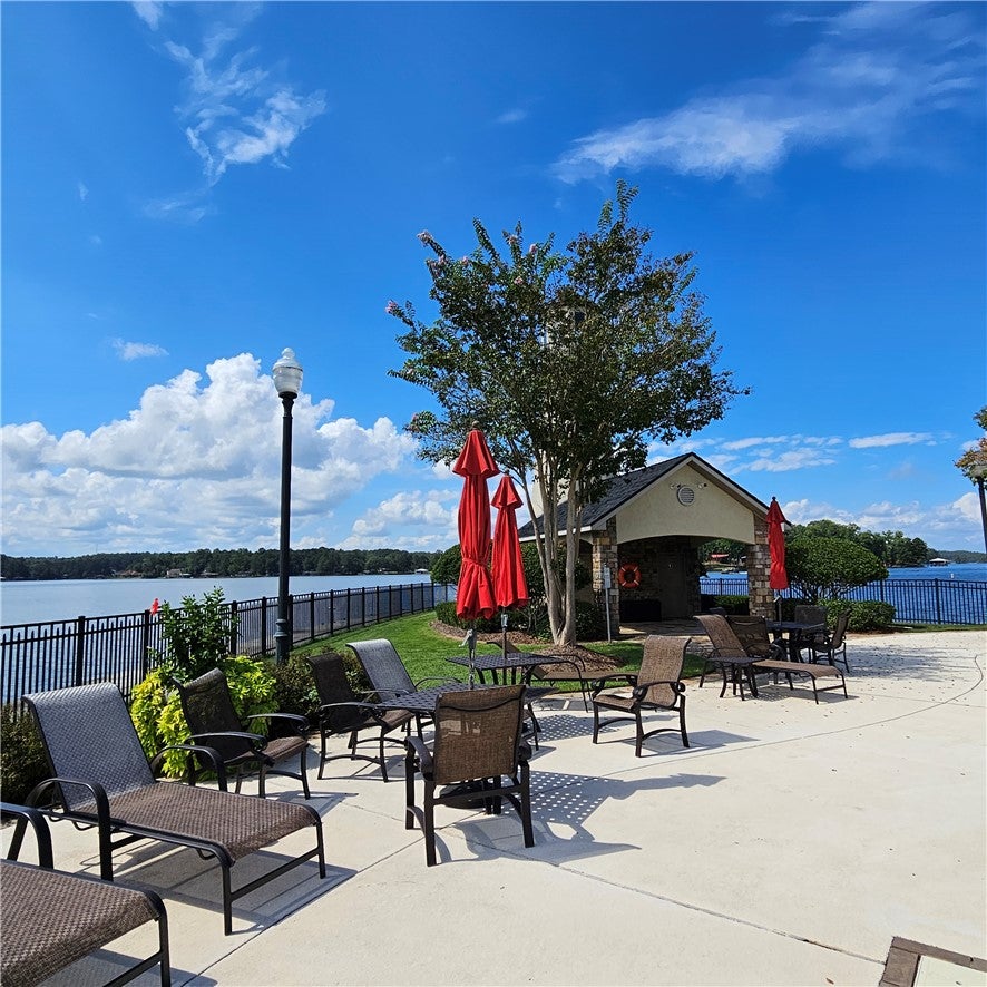 390 Marina Point Road, Unit D204 Dadeville, AL 36853 - Photo 15 of 16 Gallery Image 15