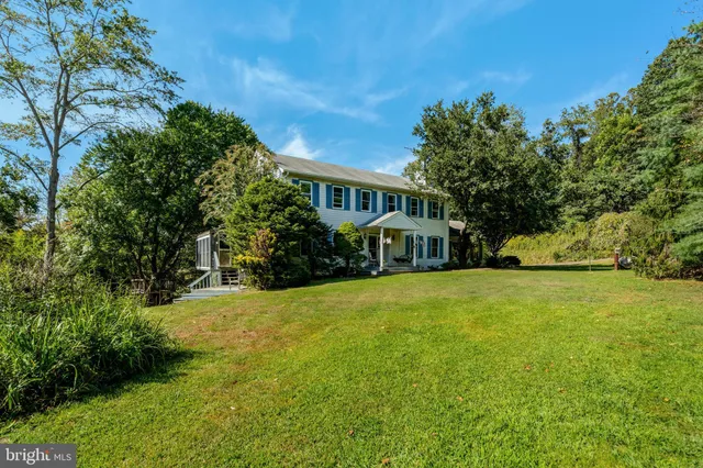 $550,000 | 7184 Rebel Drive, Warrenton, VA 20187