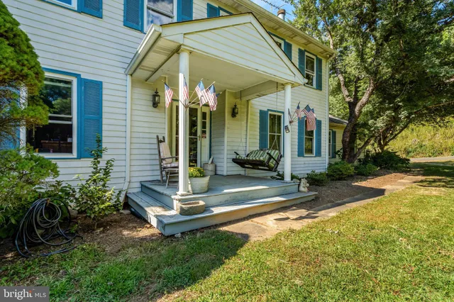 $550,000 | 7184 Rebel Drive, Warrenton, VA 20187