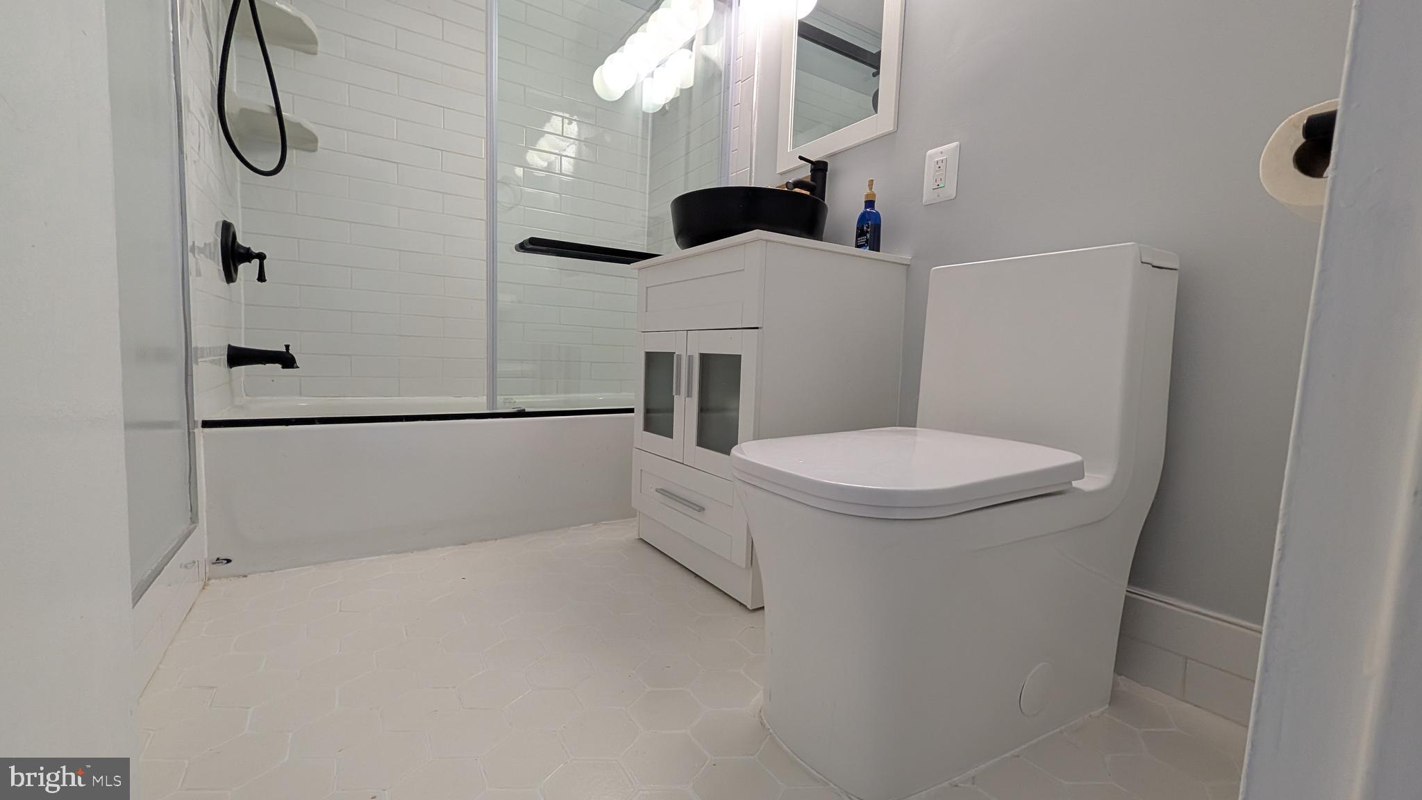 1300 South Arlington Ridge Road, Unit 702 Arlington, VA 22202 - Photo 13 of 49