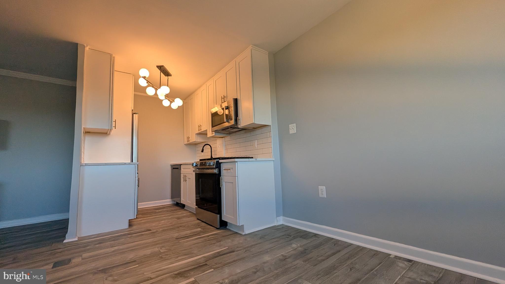 1300 South Arlington Ridge Road, Unit 702 Arlington, VA 22202 - Photo 7 of 49