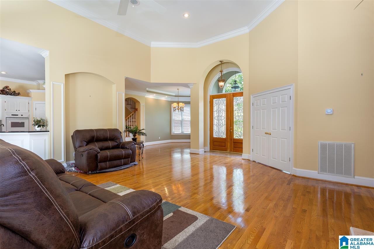 126 Southgate Road Rainbow City, AL 35906 - Photo 7 of 50