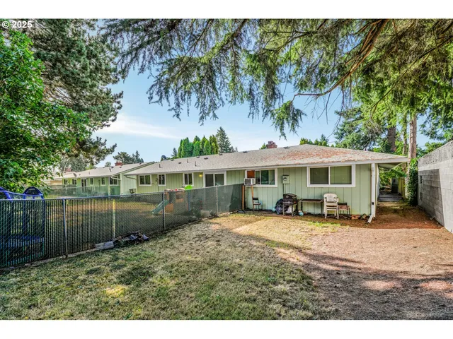 $450,000 | 15541 East Burnside Street, Portland, OR 97230