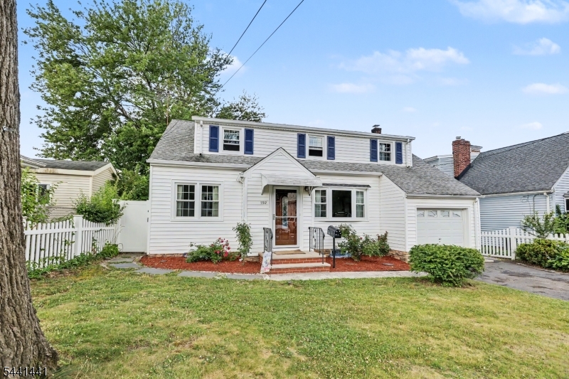 392 Ingall Street Union, NJ 07083 - Photo 2 of 48
