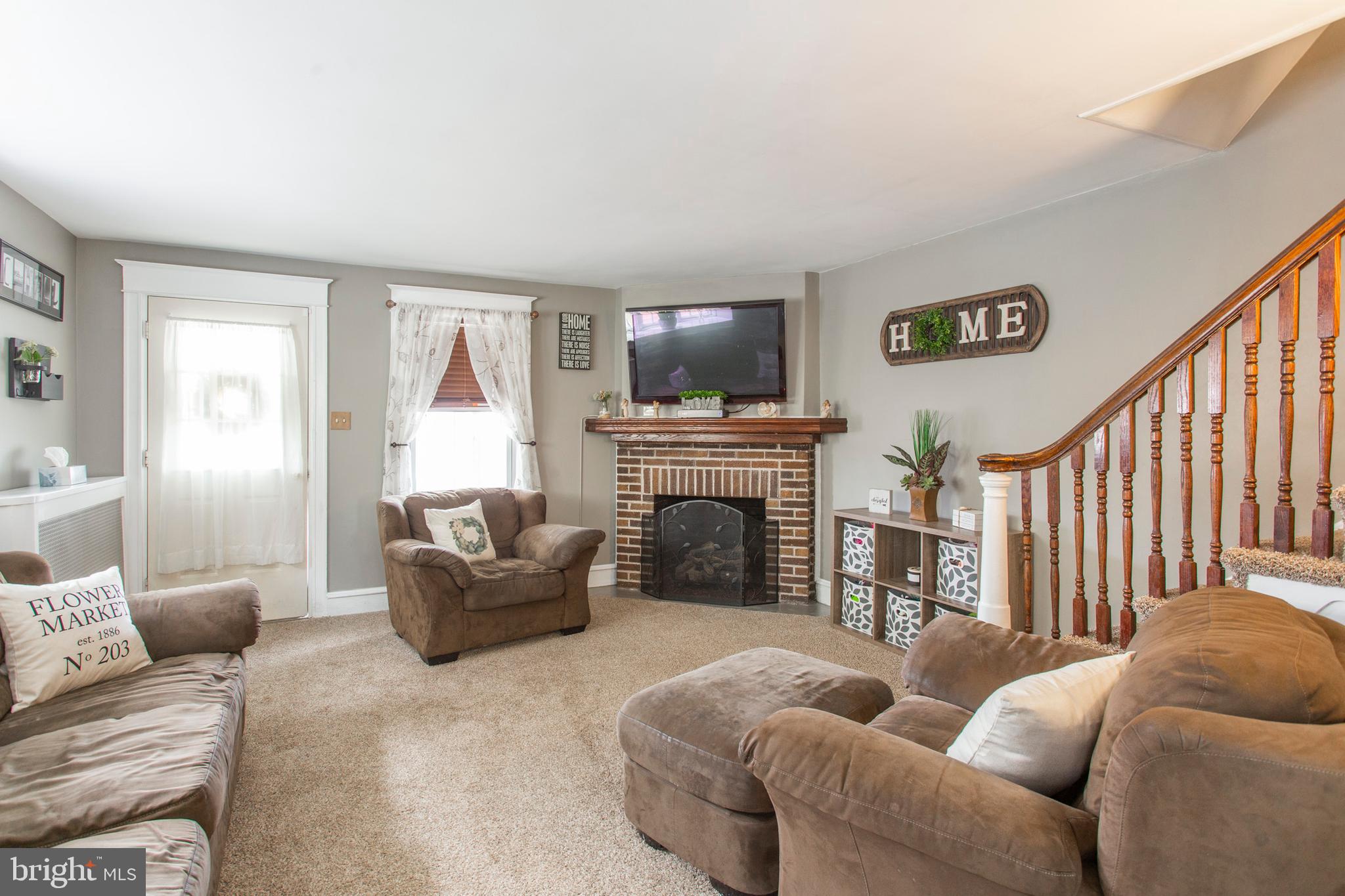 4025 Lasher Road Drexel Hill, PA 19026 - Photo 4 of 23 Gallery Image 4