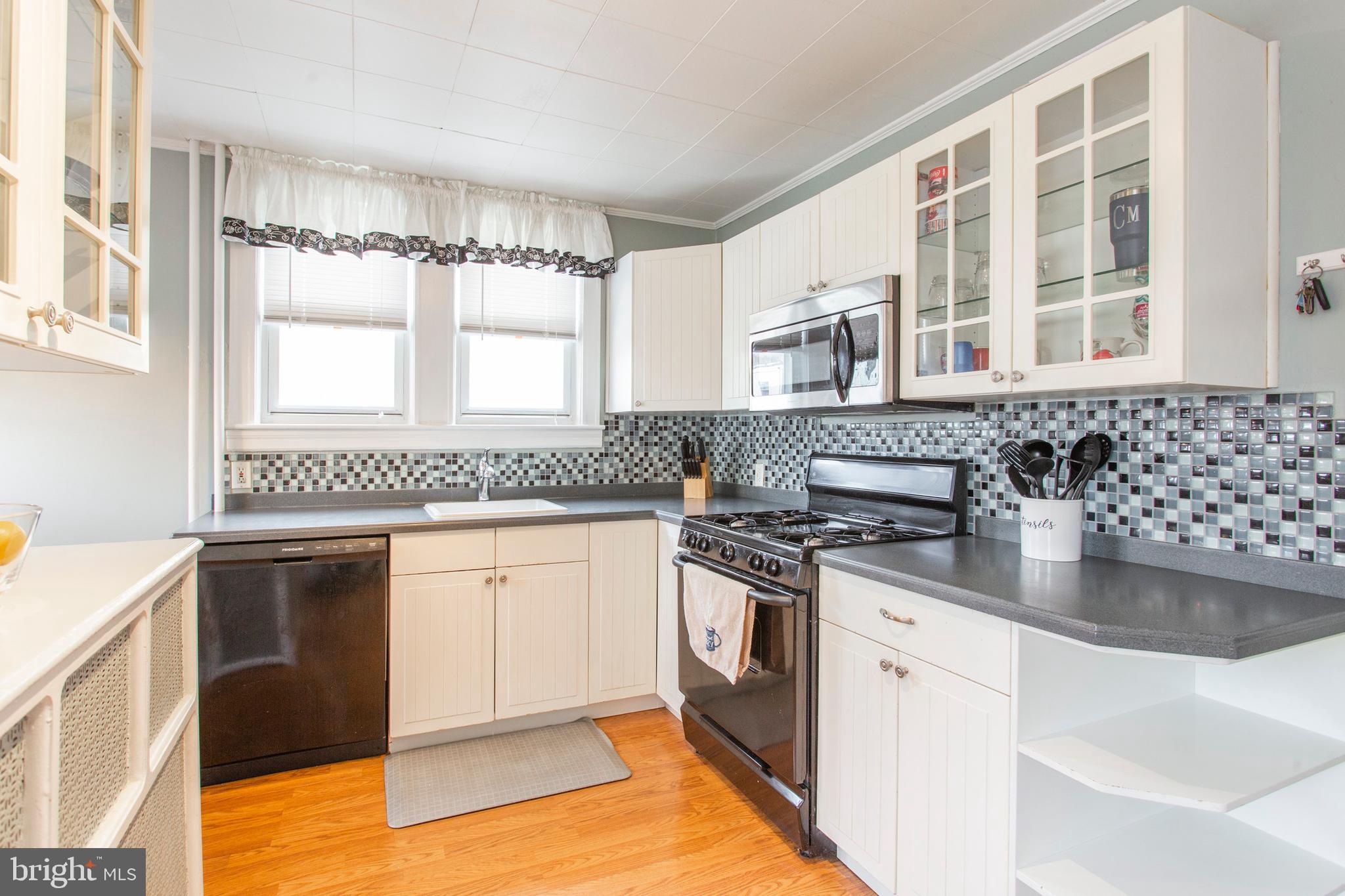 4025 Lasher Road Drexel Hill, PA 19026 - Photo 8 of 23 Gallery Image 8