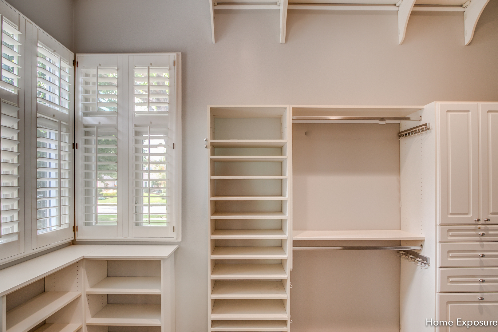 2433 Legacy Drive Aurora, IL 60502 - Photo 24 of 66 a view of walk in closet with empty racks