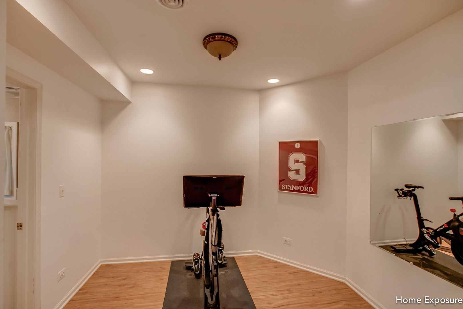 2433 Legacy Drive Aurora, IL 60502 - Photo 45 of 66 a view of a room with gym equipment