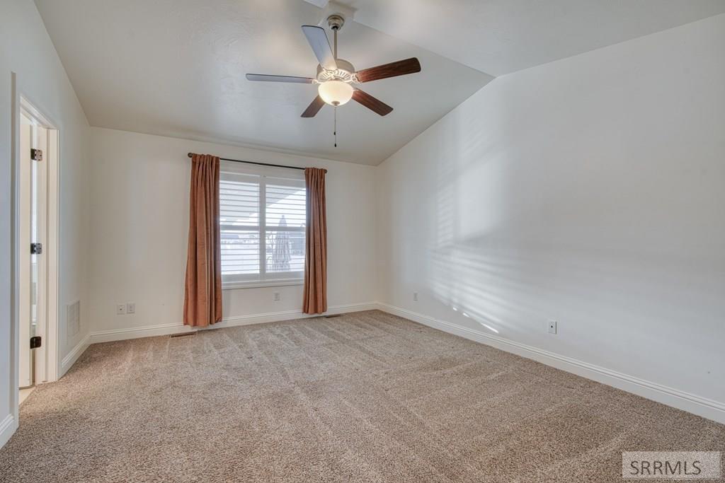 3876 Tawzer Way Ammon, ID 83406 - Photo 21 of 54