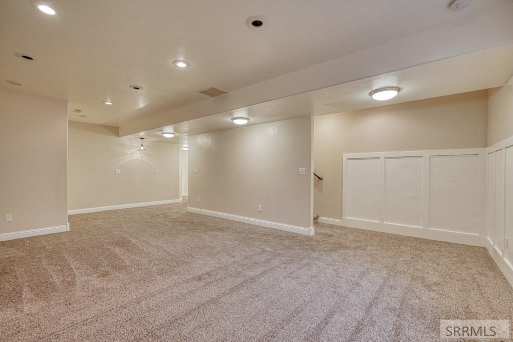 3876 Tawzer Way Ammon, ID 83406 - Photo 27 of 54