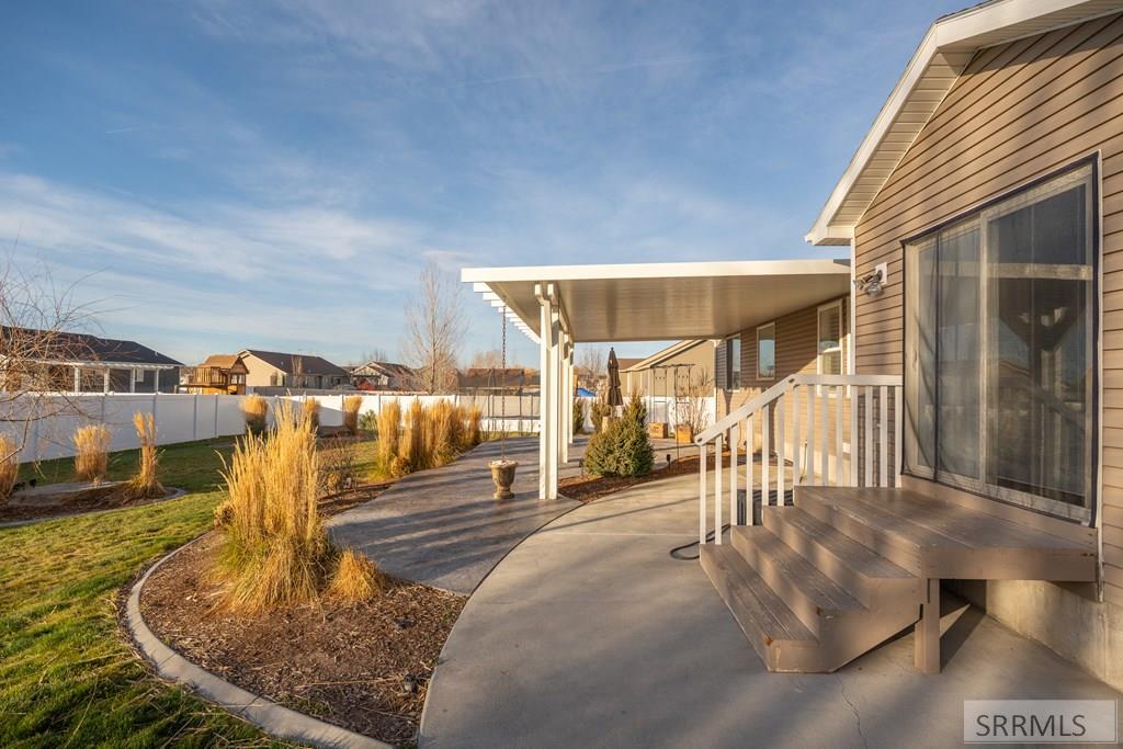 3876 Tawzer Way Ammon, ID 83406 - Photo 41 of 54