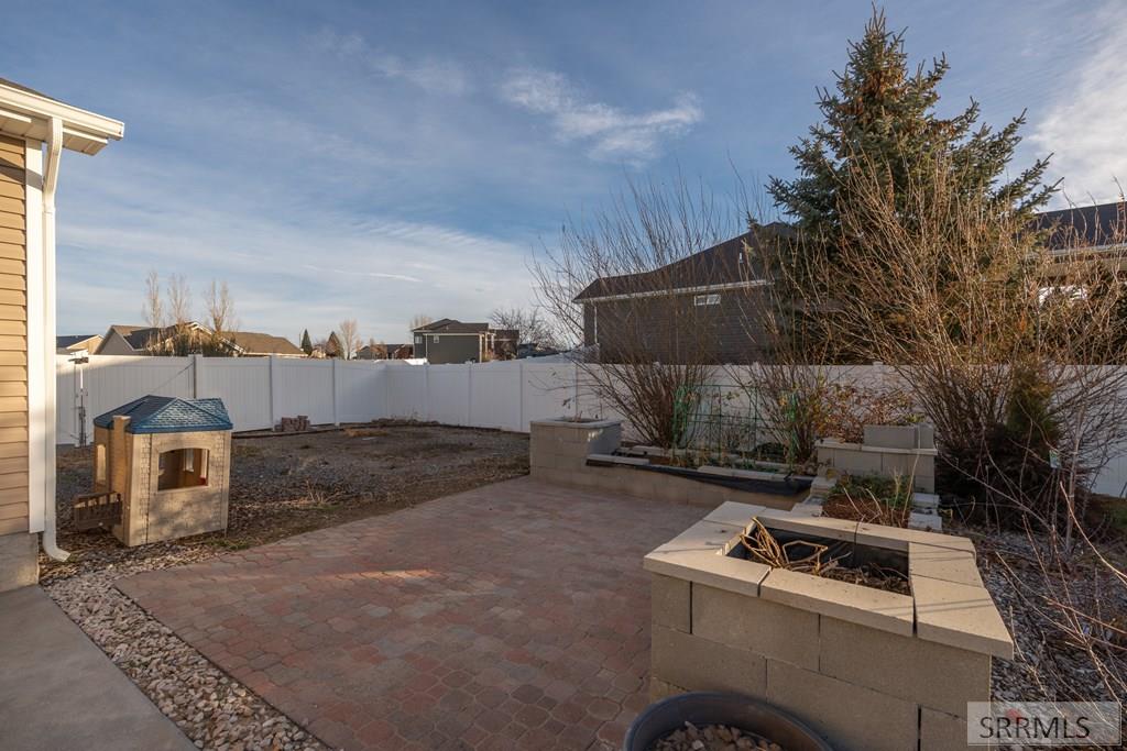 3876 Tawzer Way Ammon, ID 83406 - Photo 47 of 54